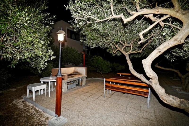 Studio Manora Sućuraj Exterior foto