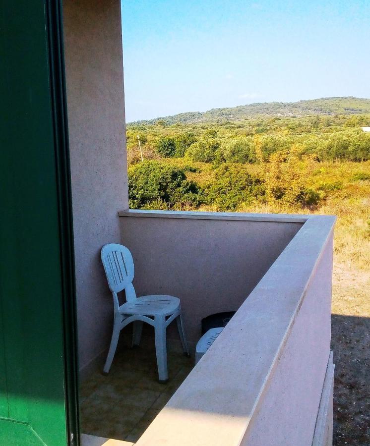 Studio Manora Sućuraj Exterior foto
